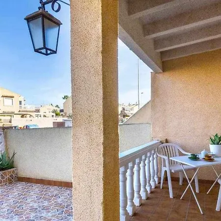 Apartamento Pink Bravomar Torrevieja